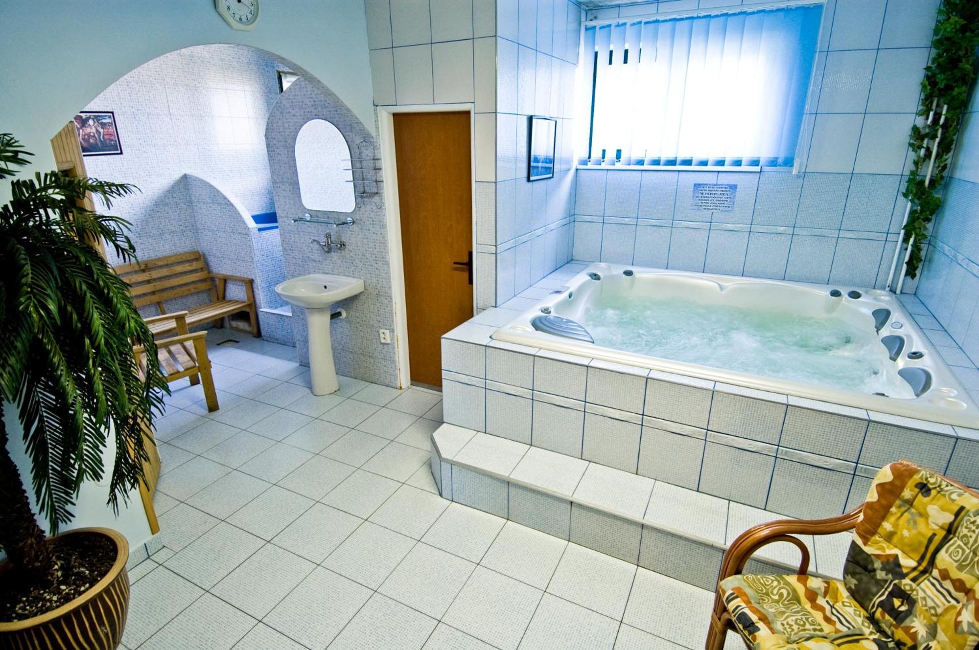 Hotel Relax U Drsu Tábor Exterior foto